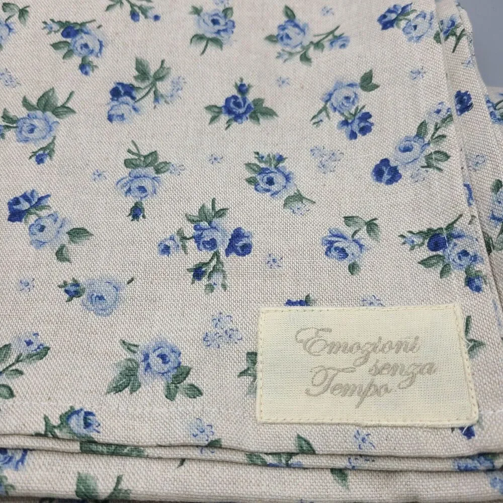 Emozioni Senza Tempo Italy  Tablecloth organic hemp blue roses  77x 53 new